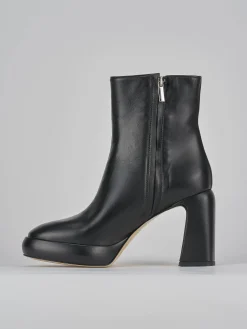 Stivaletti tacco 9cm pelle nero