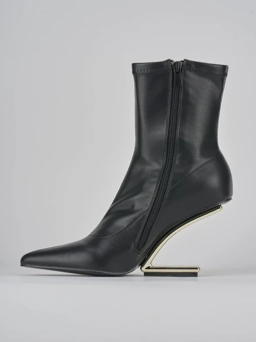 Stivaletti tacco 7cm pelle nero