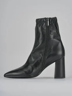 Stivaletti tacco 8cm pelle nero