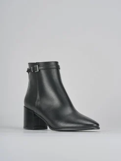 Stivaletti tacco 6cm pelle nero