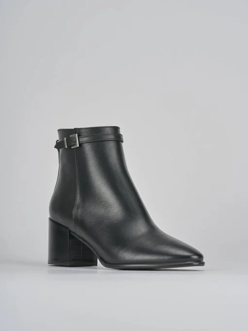 Stivaletti tacco 6cm pelle nero