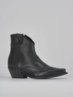 Stivaletti tacco 2cm pelle nero