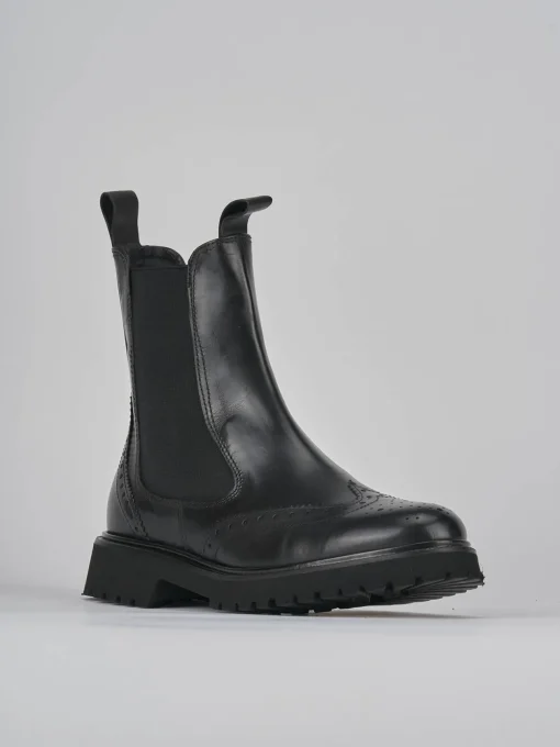Stivaletti tacco 2cm pelle nero