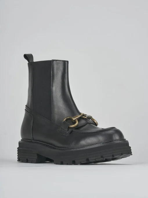Stivaletti tacco 3cm pelle nero