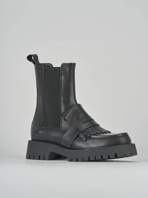 Stivaletti tacco 2cm pelle nero
