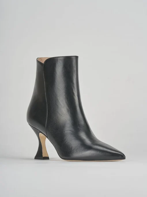 Stivaletti tacco 7cm pelle nero
