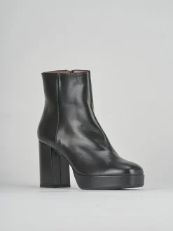 Stivaletti tacco 7cm pelle nero