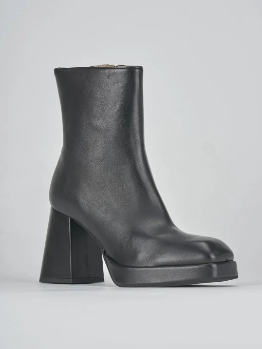 Stivaletti tacco 7cm pelle nero