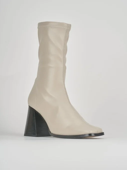 Stivaletti tacco 7cm pelle beige