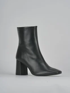 Stivaletti tacco 7cm pelle nero