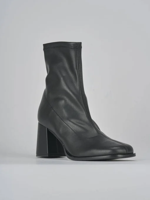 Stivaletti tacco 8cm pelle nero