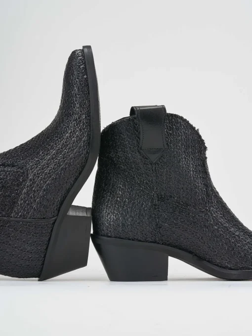 Stivaletti tacco 4cm pelle nero