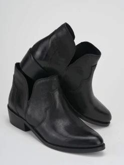 Stivaletti tacco 3cm pelle nero