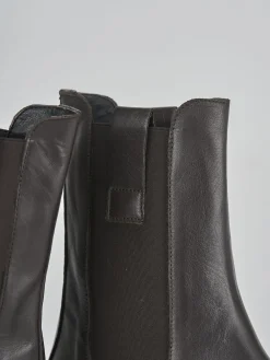 Stivaletti tacco 2cm pelle testa