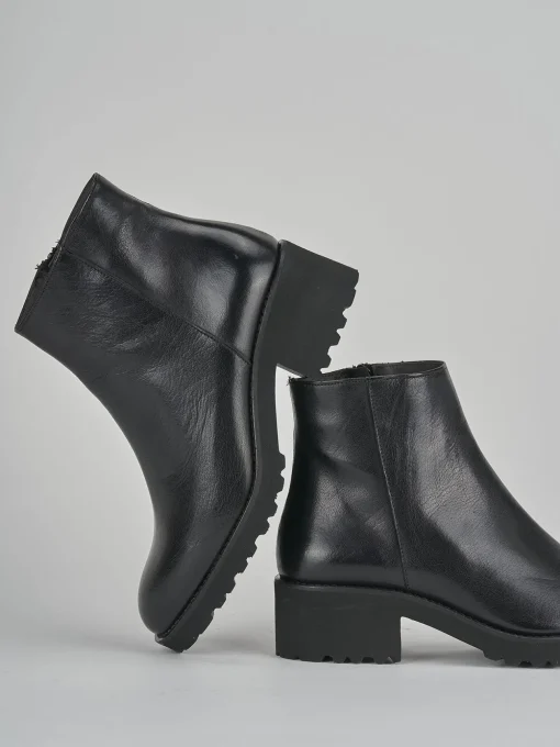 Stivaletti tacco 4cm pelle nero