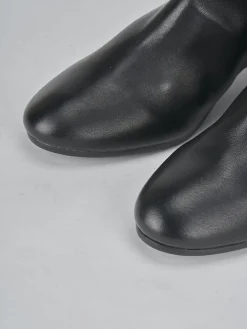 Stivaletti tacco 6cm pelle nero