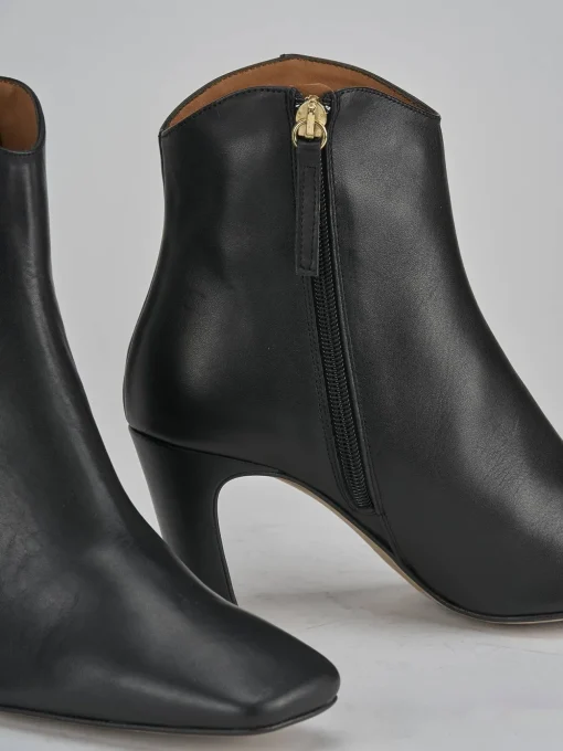 Stivaletti tacco 7cm pelle nero