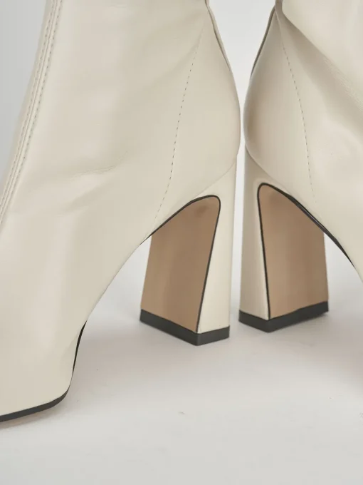 Stivaletti tacco 8cm pelle beige