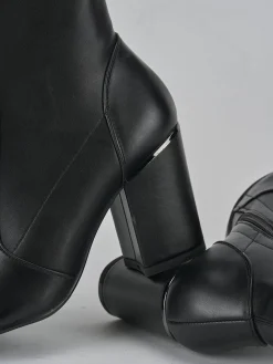 Stivaletti tacco 6cm pelle nero