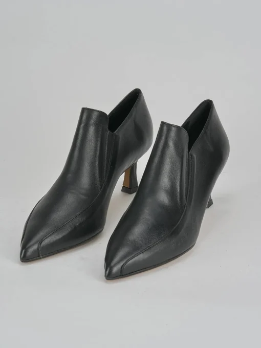 Stivaletti tacco 5cm pelle nero