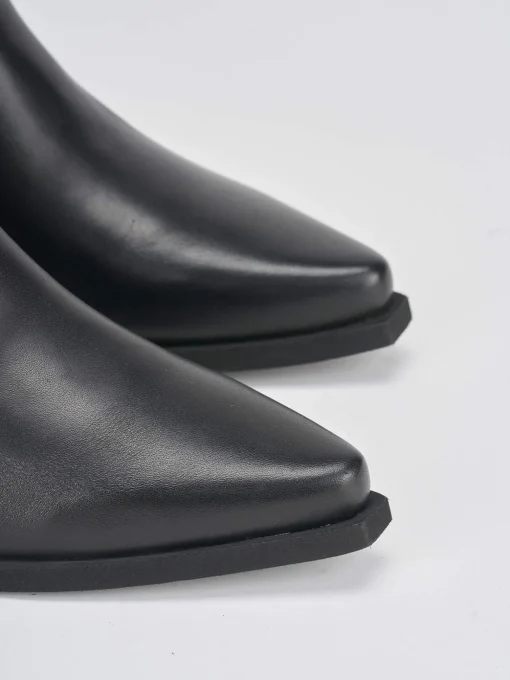 Stivaletti tacco 4cm pelle nero