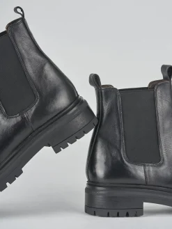 Stivaletti tacco 3cm pelle nero