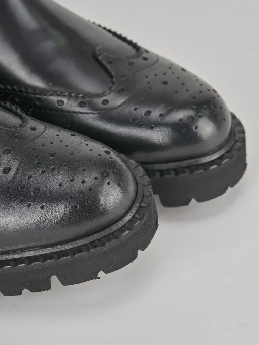 Stivaletti tacco 2cm pelle nero