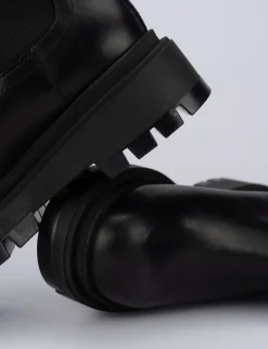 Stivaletti tacco 1cm pelle nero
