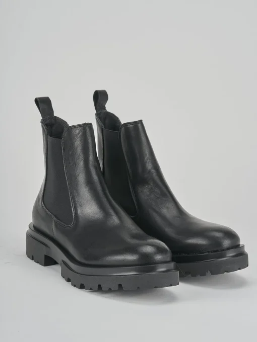 Stivaletti tacco 3cm pelle nero