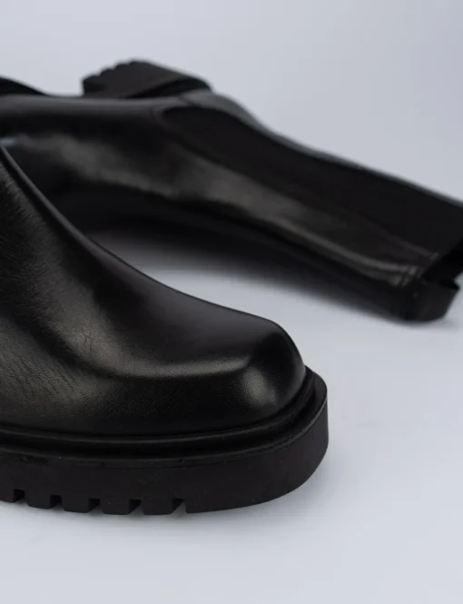 Stivaletti tacco 2cm pelle nero