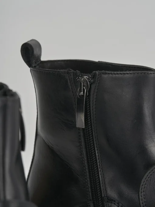 Stivaletti tacco 5cm pelle nero