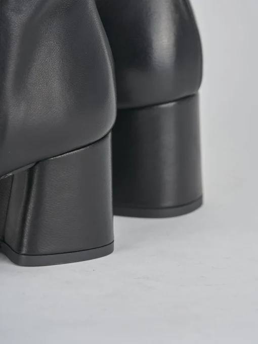 Stivaletti tacco 6cm pelle nero