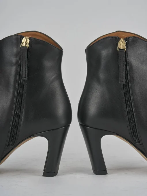 Stivaletti tacco 7cm pelle nero