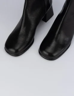 Stivaletti tacco 6cm pelle nero