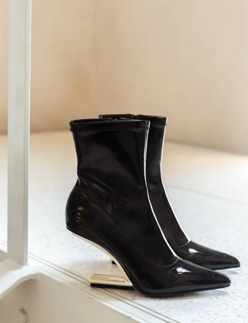 Stivaletti tacco 7cm vernice nero