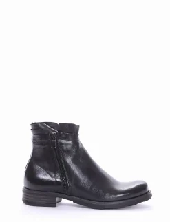 stivaletto tacco 2 cm nero