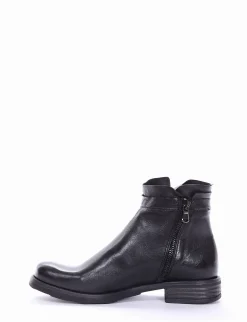 stivaletto tacco 2 cm nero