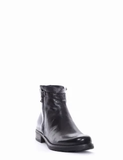 stivaletto tacco 2 cm nero