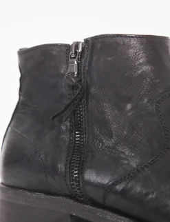 Stivaletto con fondo cuoio e soletto in vera pelle nero