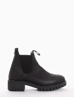 Stivaletto con fondo gomma flessibile e soletto in vera pelle nero