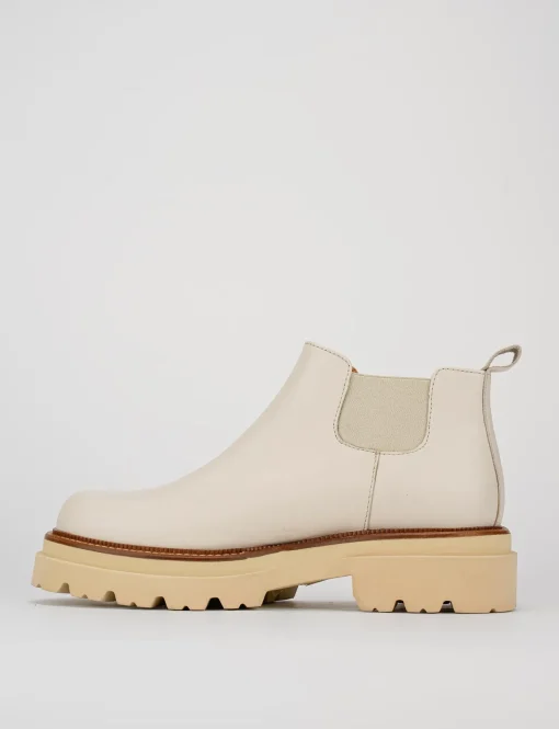Stivaletto tacco 1 cm beige pelle