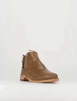 Stivaletto tacco 1 cm beige pelle