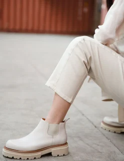 Stivaletto tacco 1 cm beige pelle