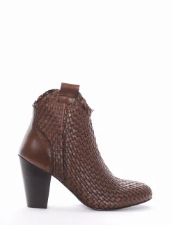 stivaletto tacco 8 cm cuoio