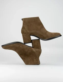 stivaletto tacco 5 cm cuoio