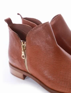 stivaletto tacco 2 cm cuoio