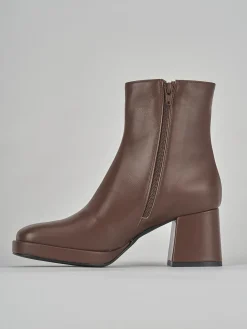 Stivaletto tacco 5 cm marrone pelle