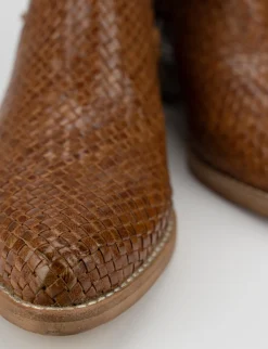 Stivaletto tacco 1 cm marrone pelle