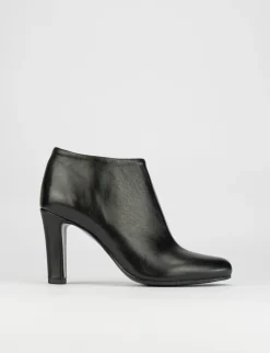 stivaletto tacco 8 cm nero