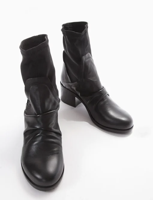 stivaletto tacco 5 cm nero